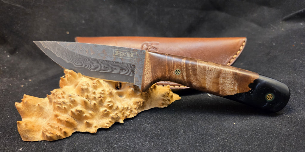 Full Tang Medium Skinner - Damascus, Maple Burl